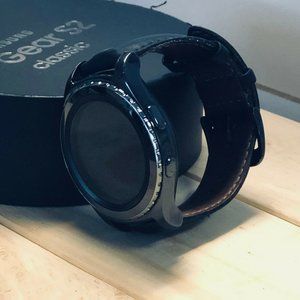 Used Smartwatch Samsung Gear S2 Classic *Stainless